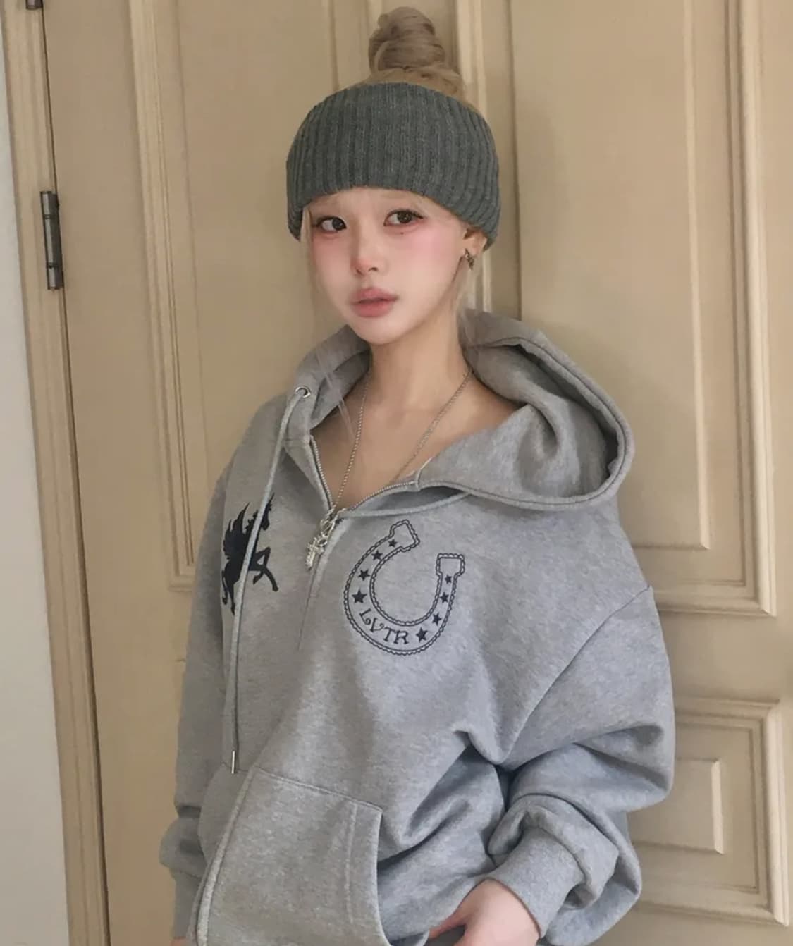 새상품)) 러브이즈트루 그레이 후드집업 상품이미지3