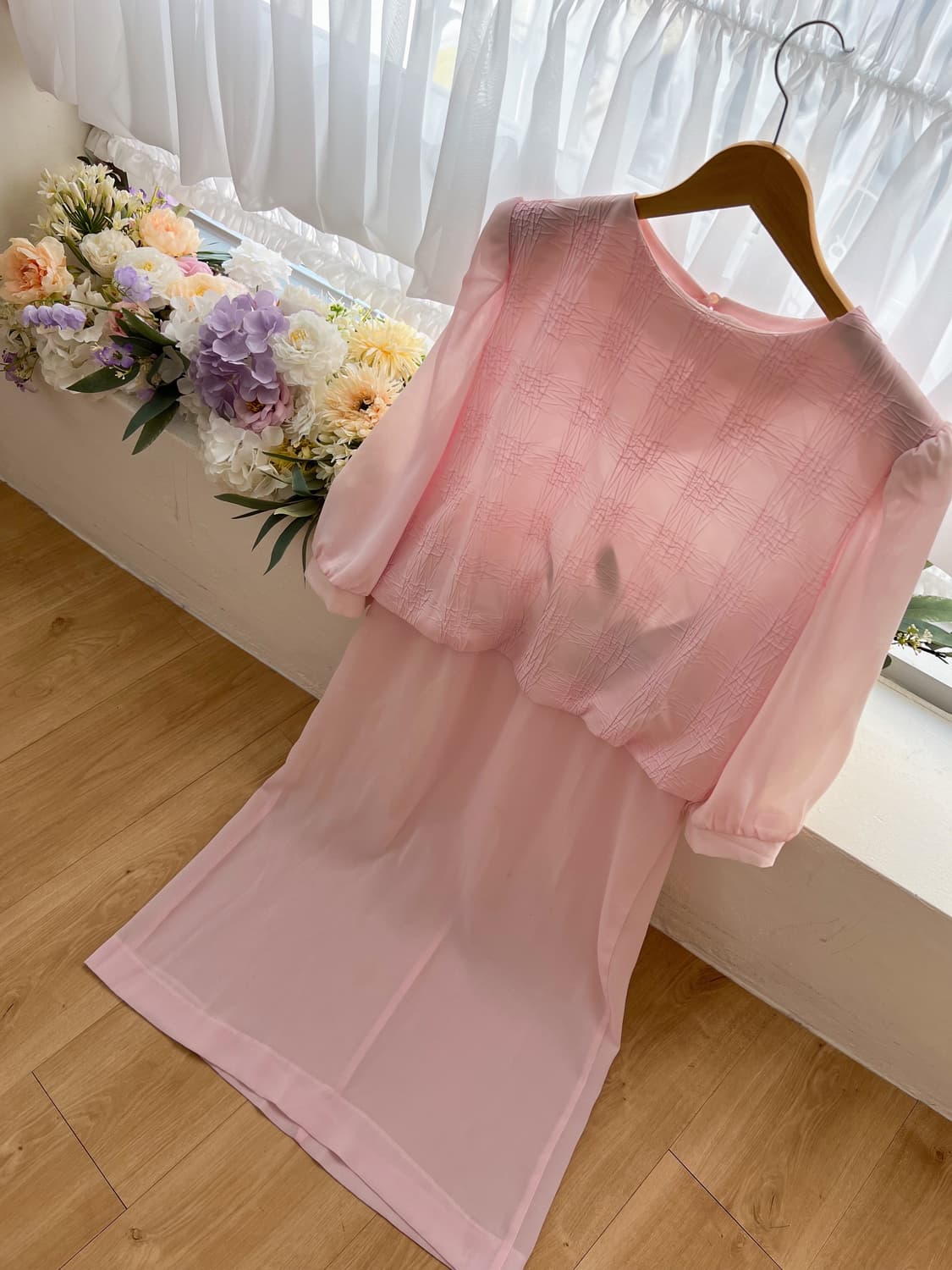 연핑크 셔링 시스루 폴리 원피스 상품이미지2