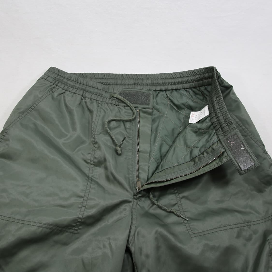 (착용컷) MA-1 플라이트 팬츠 (남성용 L) 상품이미지5