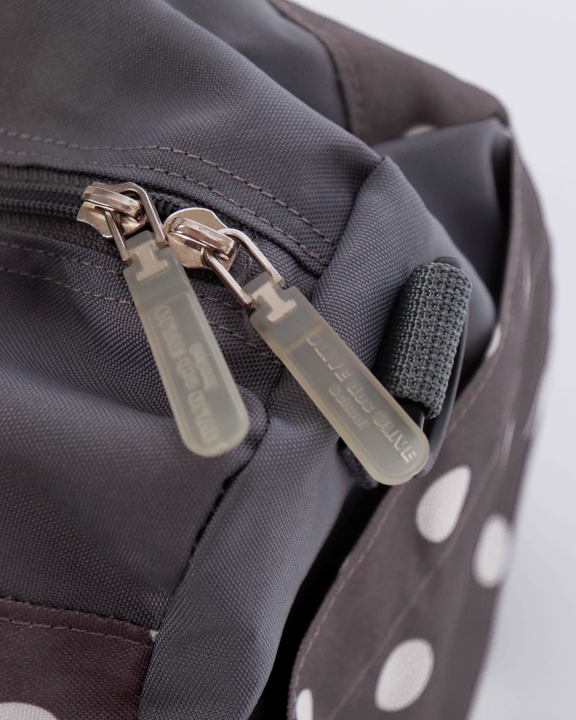 [OLIVE des OLIVE] 그레이 × 브라운 폴카도트 보스턴백 상품이미지9