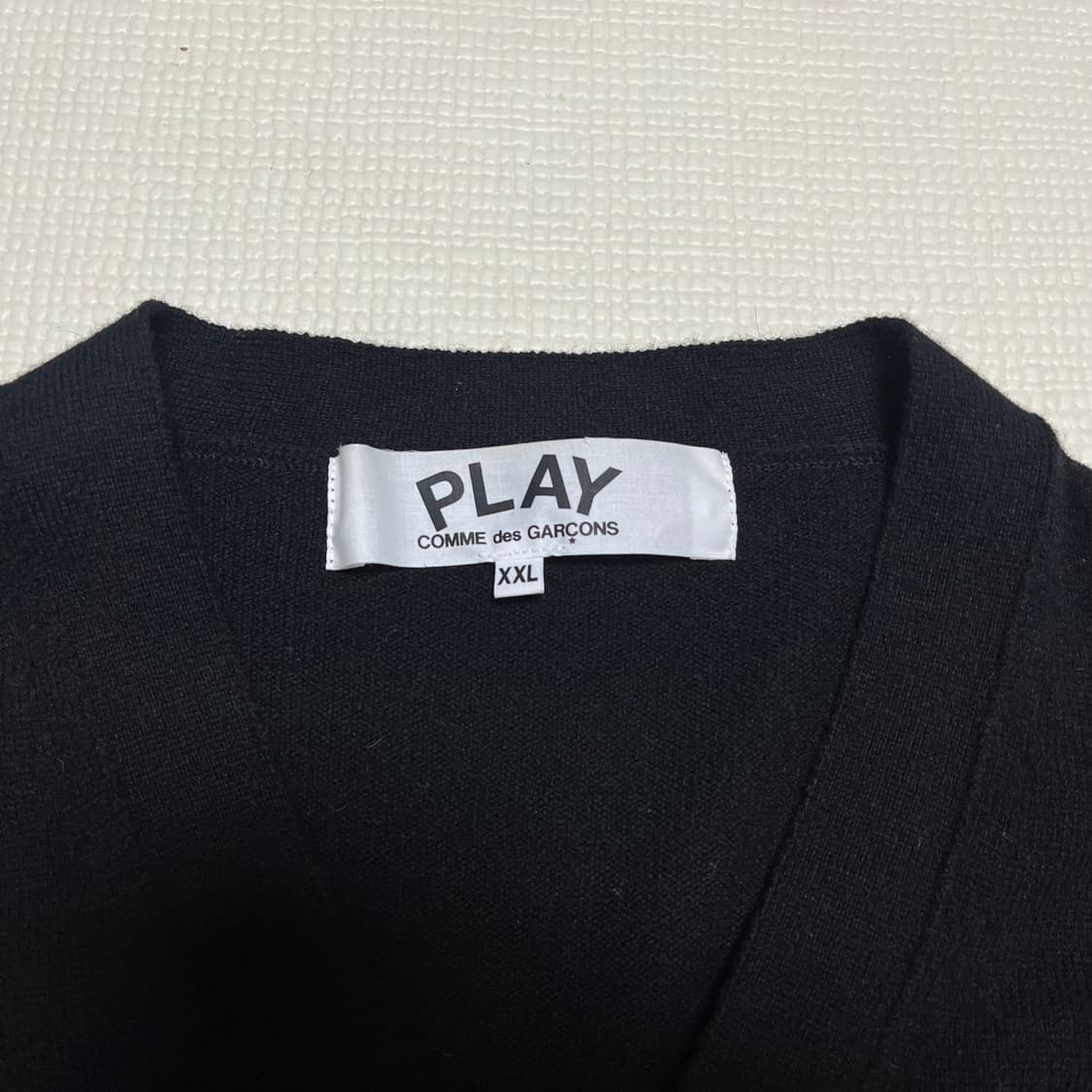 꼼데가르송 플레이 가디건 블랙 화이트 와펜 상품이미지4