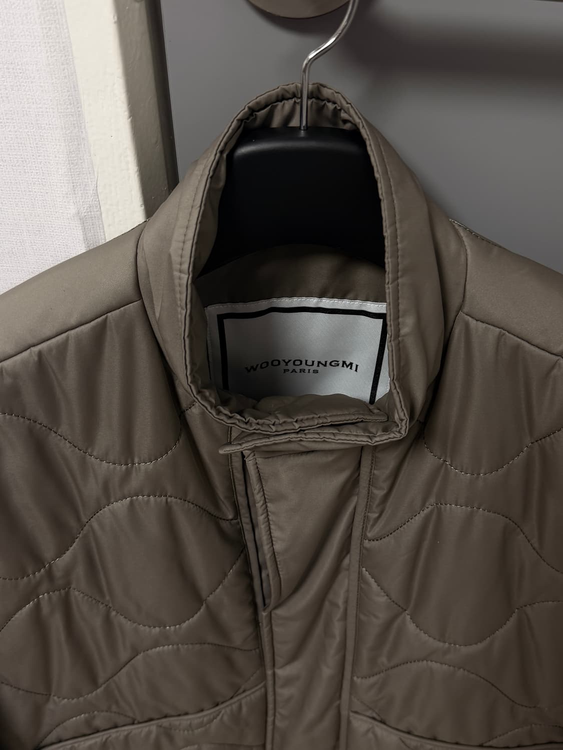 (48) 우영미 퀄팅 자켓 카키색 (택 없는 새상품) 상품이미지3
