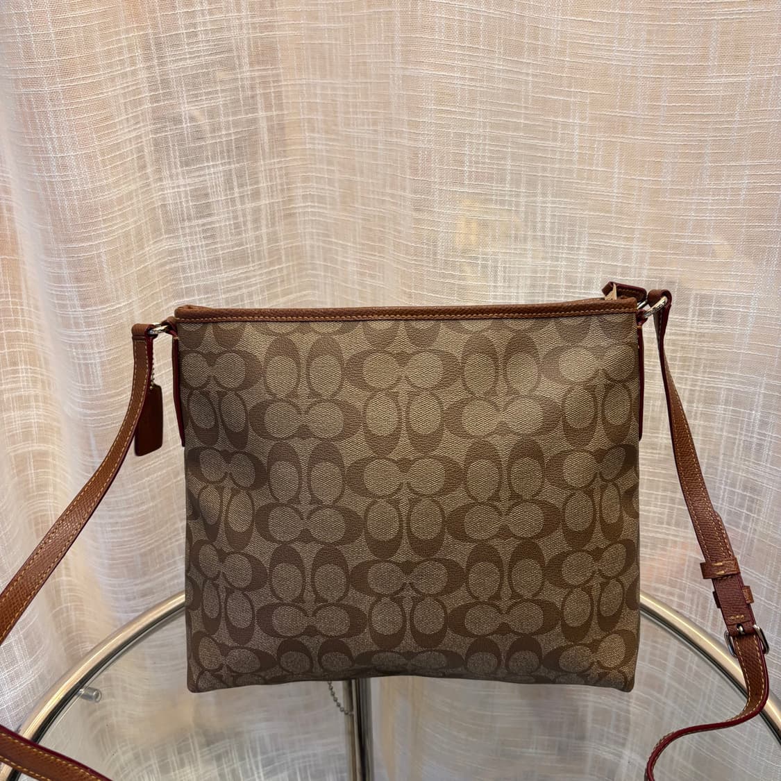 정품 코치 사각 크로스백     상품이미지4