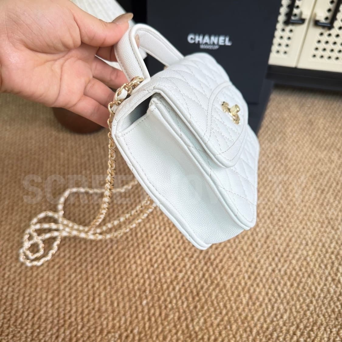 샤넬뷰티 탑핸들 캐비어 백팩 3WAY백 VIP 화이트 상품이미지6