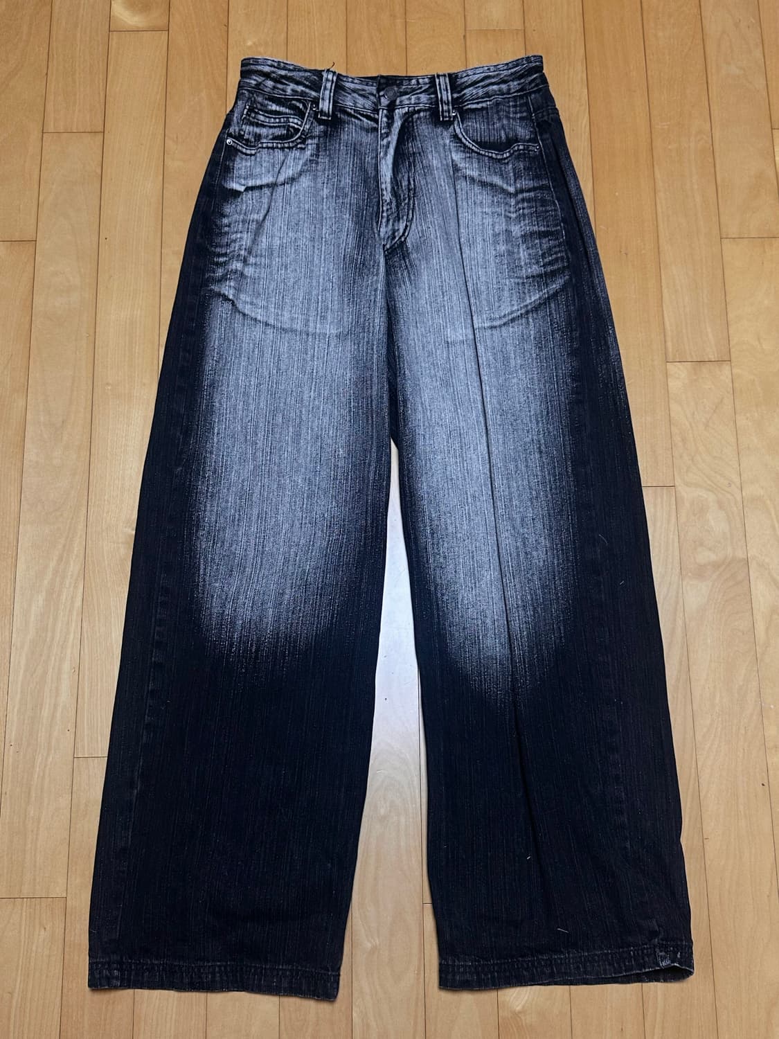 제이디드런던 Black White Wash XL Colossus Jean 상품이미지6