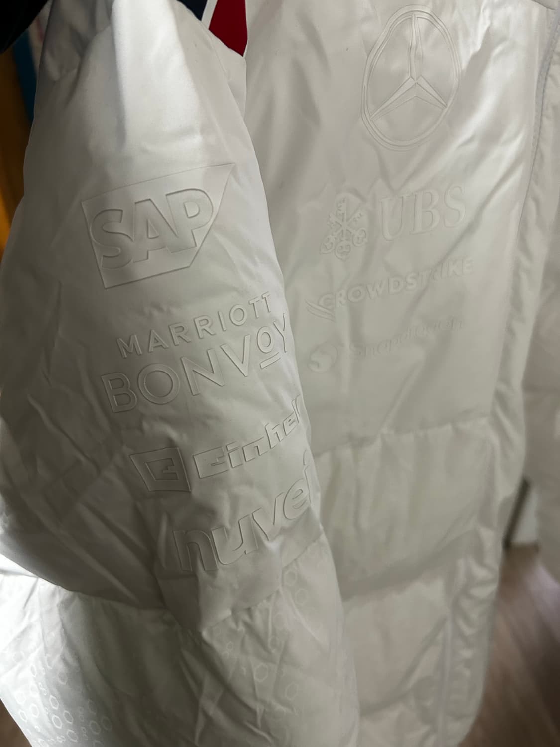 F1 메르세데스 패딩 상품이미지7