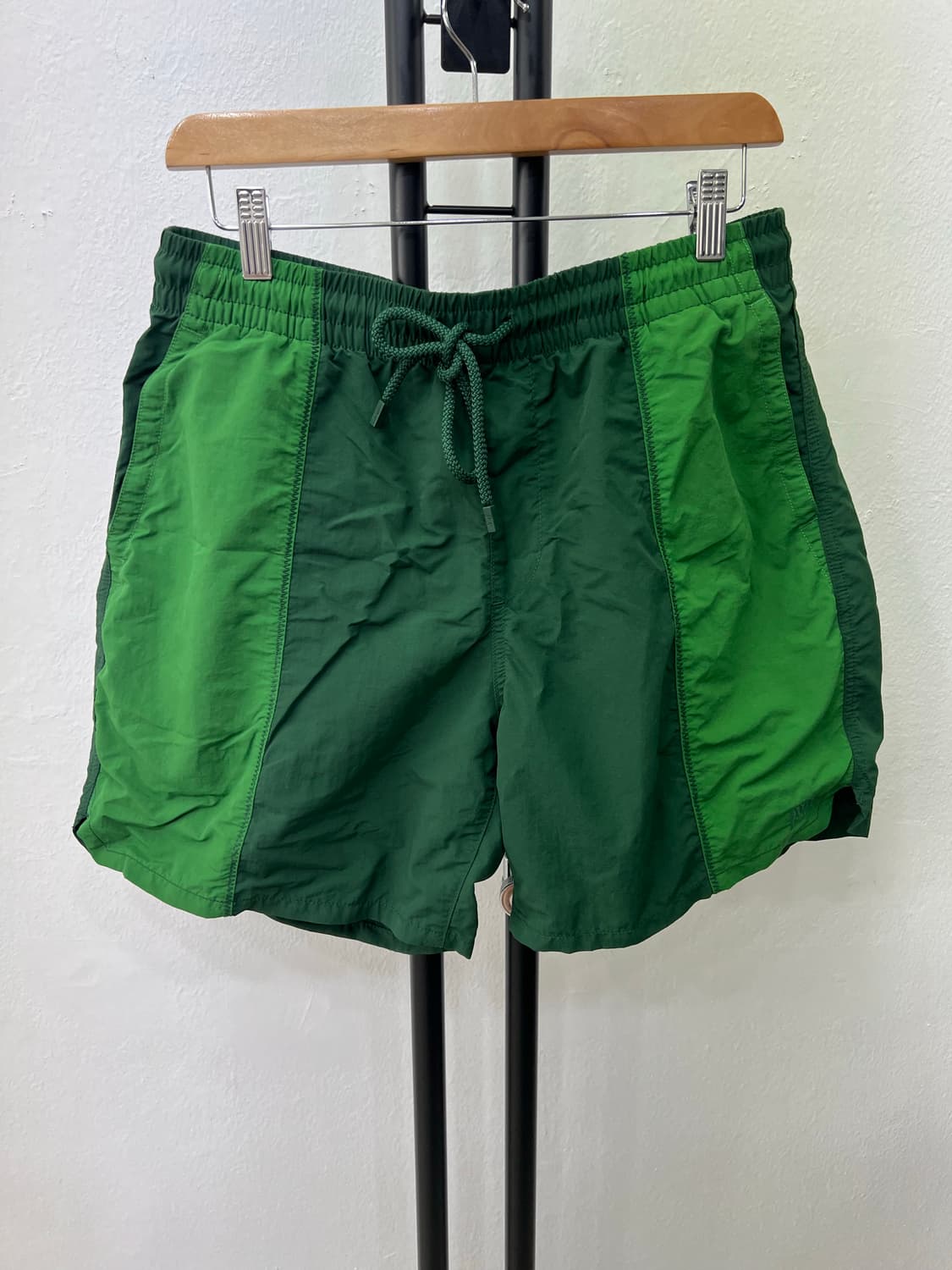 정품) 유니클로 x JW앤더슨 반바지 M 상품이미지1