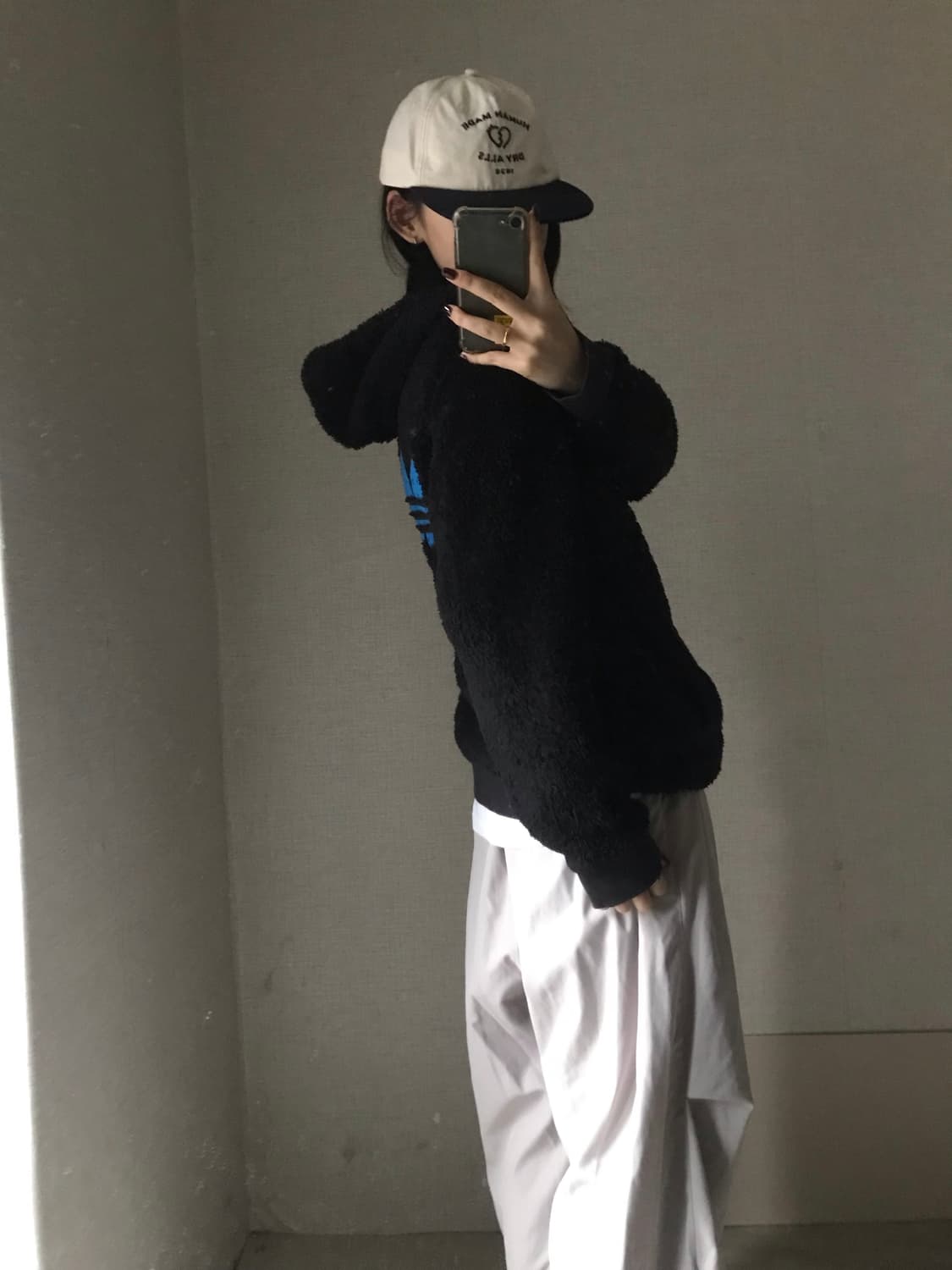 아디다스 블랙 빅로고 후리스 상품이미지3