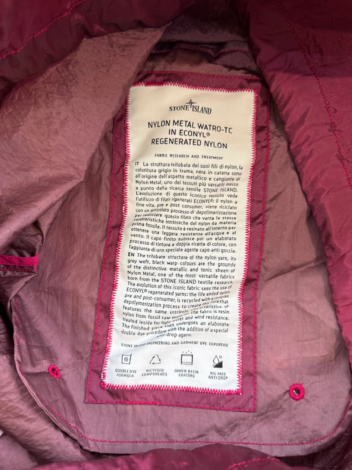 스톤아일랜드 2022 마젠타 나일론메탈 아노락 후디자켓 상품이미지6
