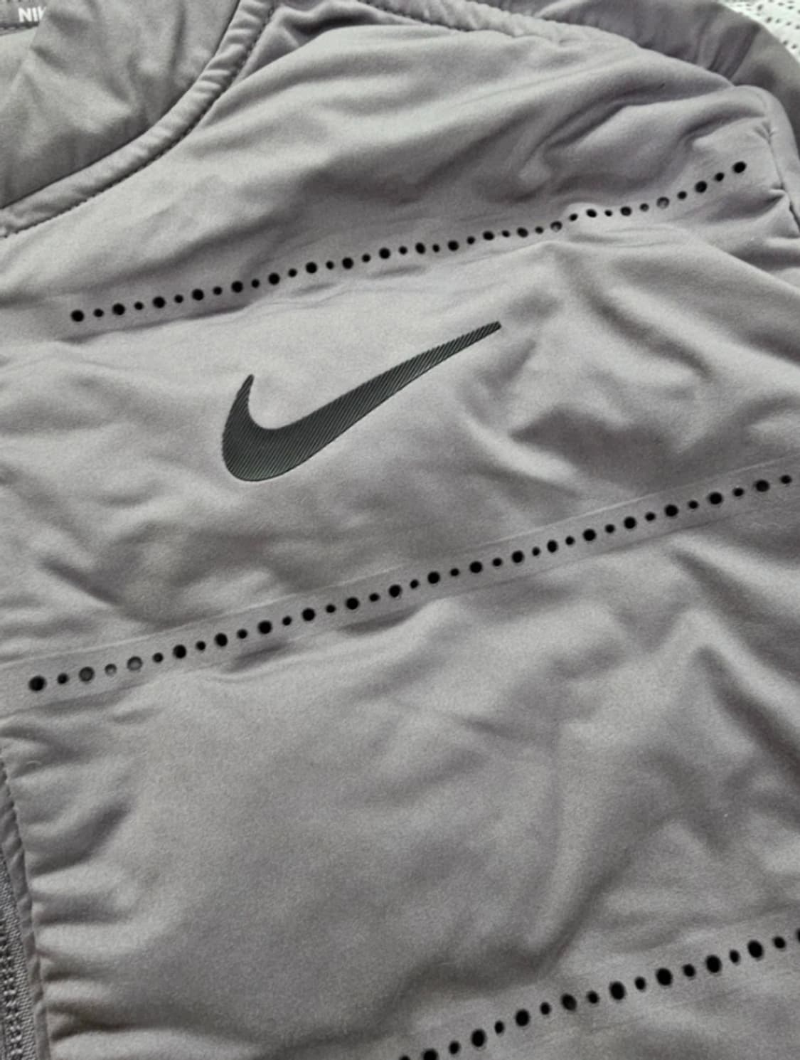 나이키 에어로로프트 런닝 골프 패딩 100 상품이미지4