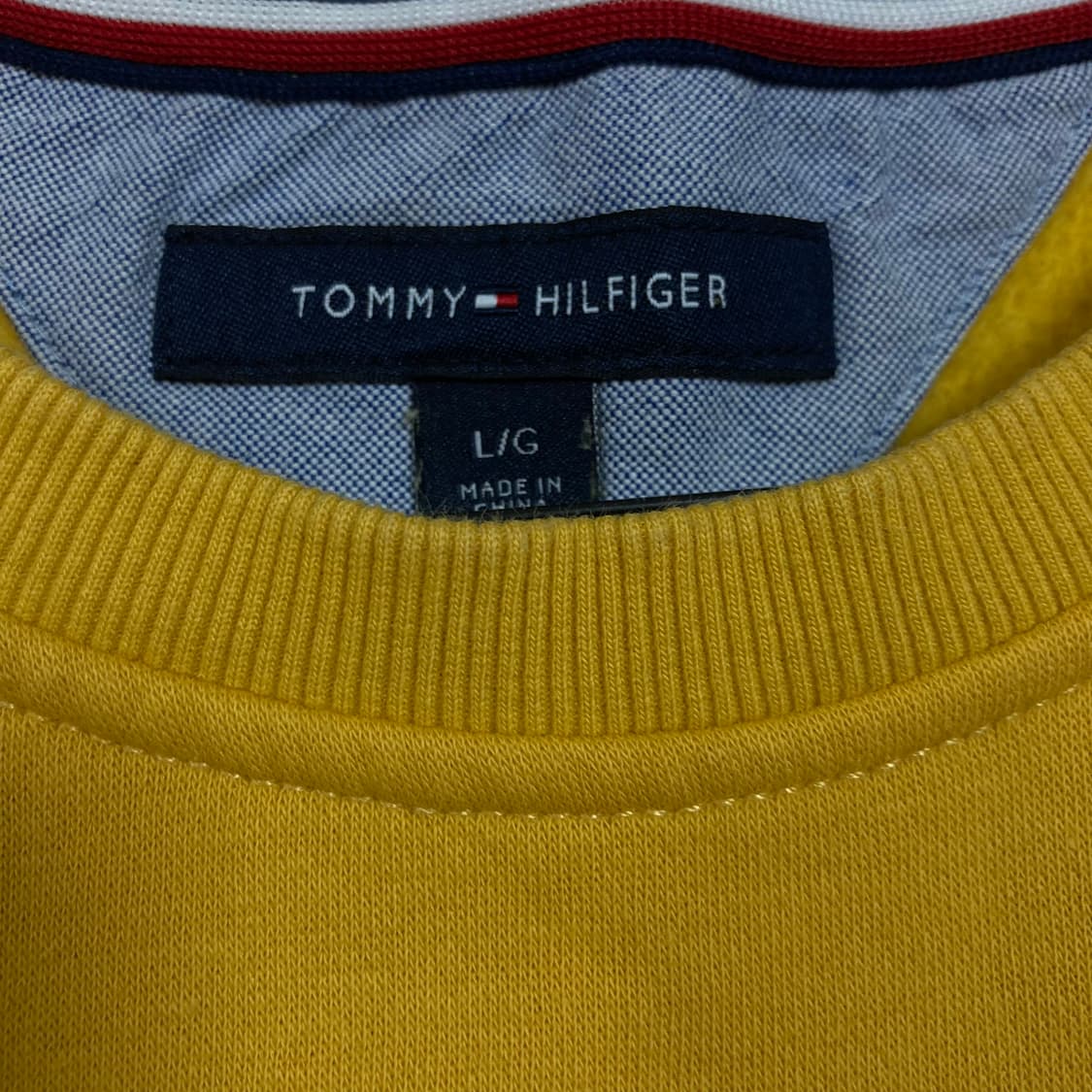 타미힐피거 스펠아웃 로고 믹스 컬러 맨투맨 상품이미지2