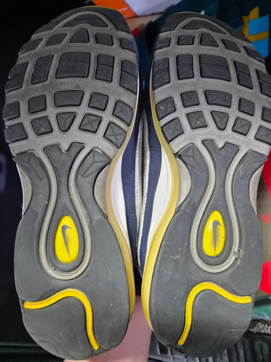 나이키 에어맥스 98 투어 옐로우 상품이미지8