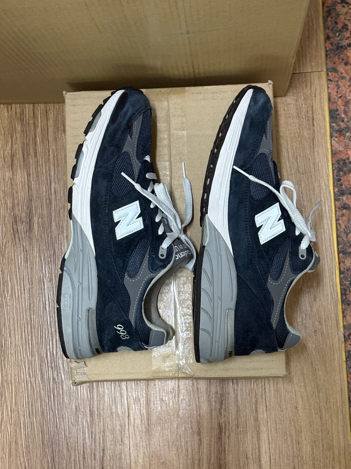 280) 뉴발란스 993 메이드 인 USA 네이비 - D 스탠다드 상품이미지3