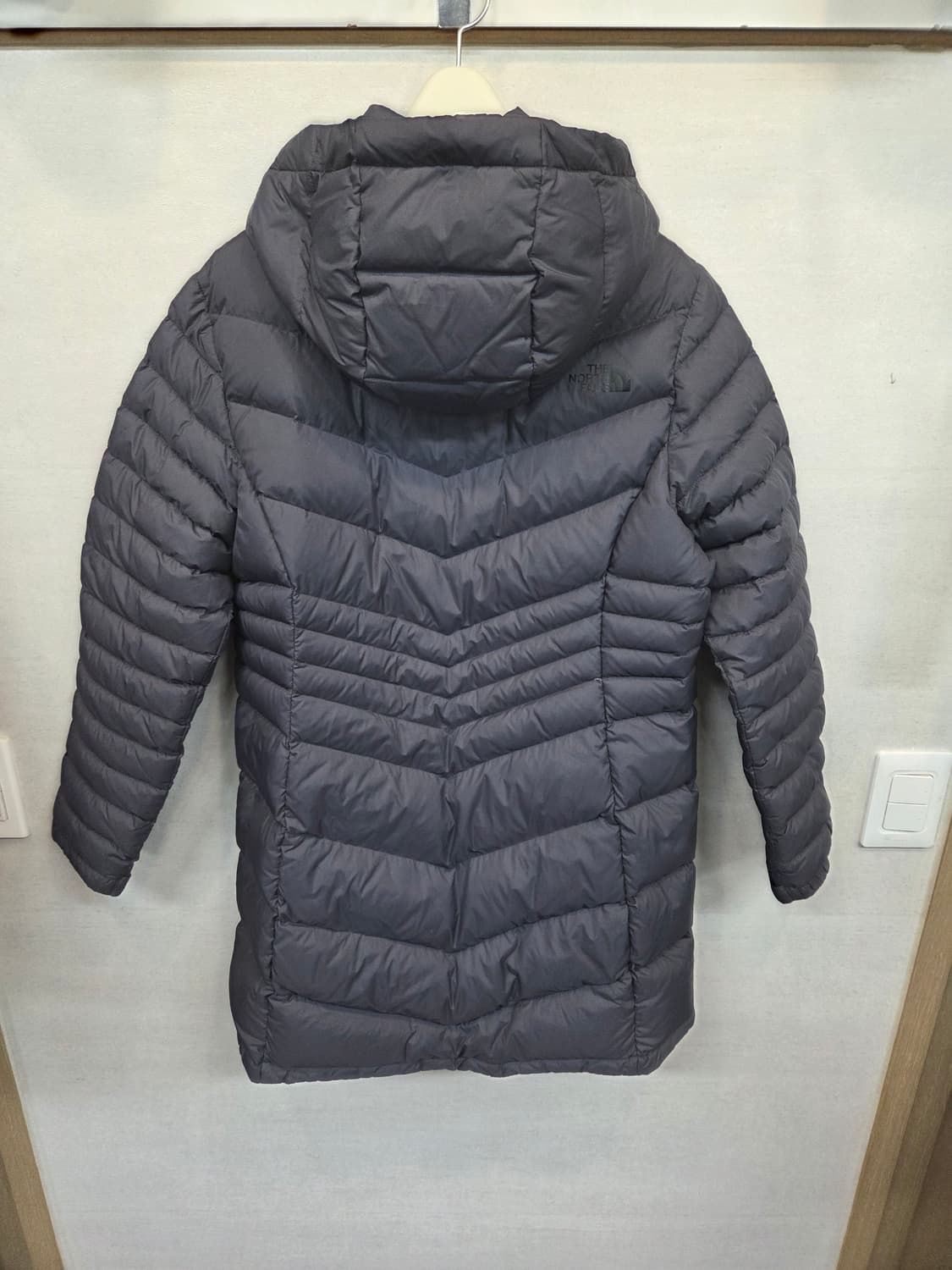 노스페이스 여성 프레스토 투웨이 미들 구스다운 경량패딩 100 상품이미지2