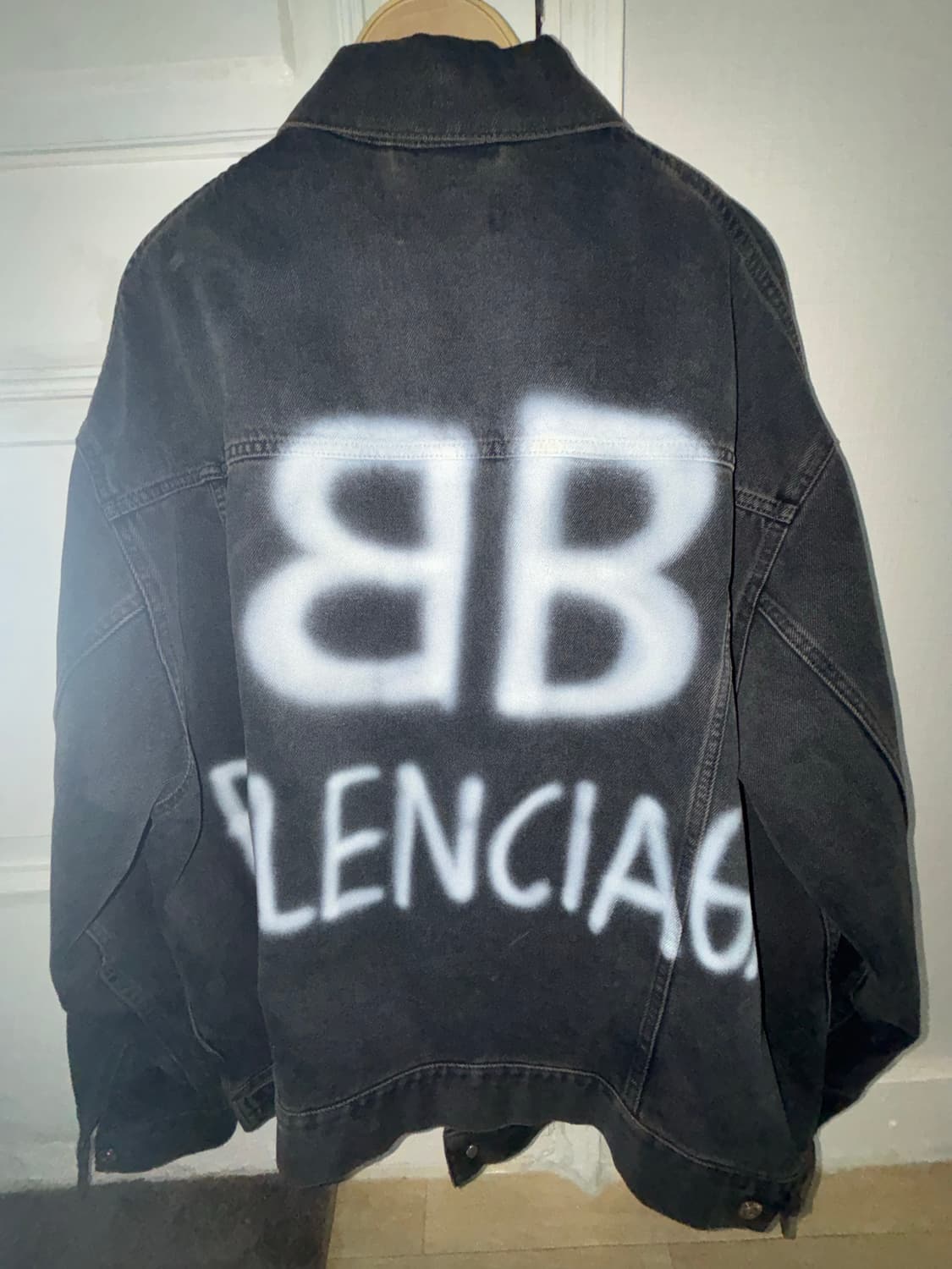 발렌시아가 스프레이 데님 자켓 상품이미지2