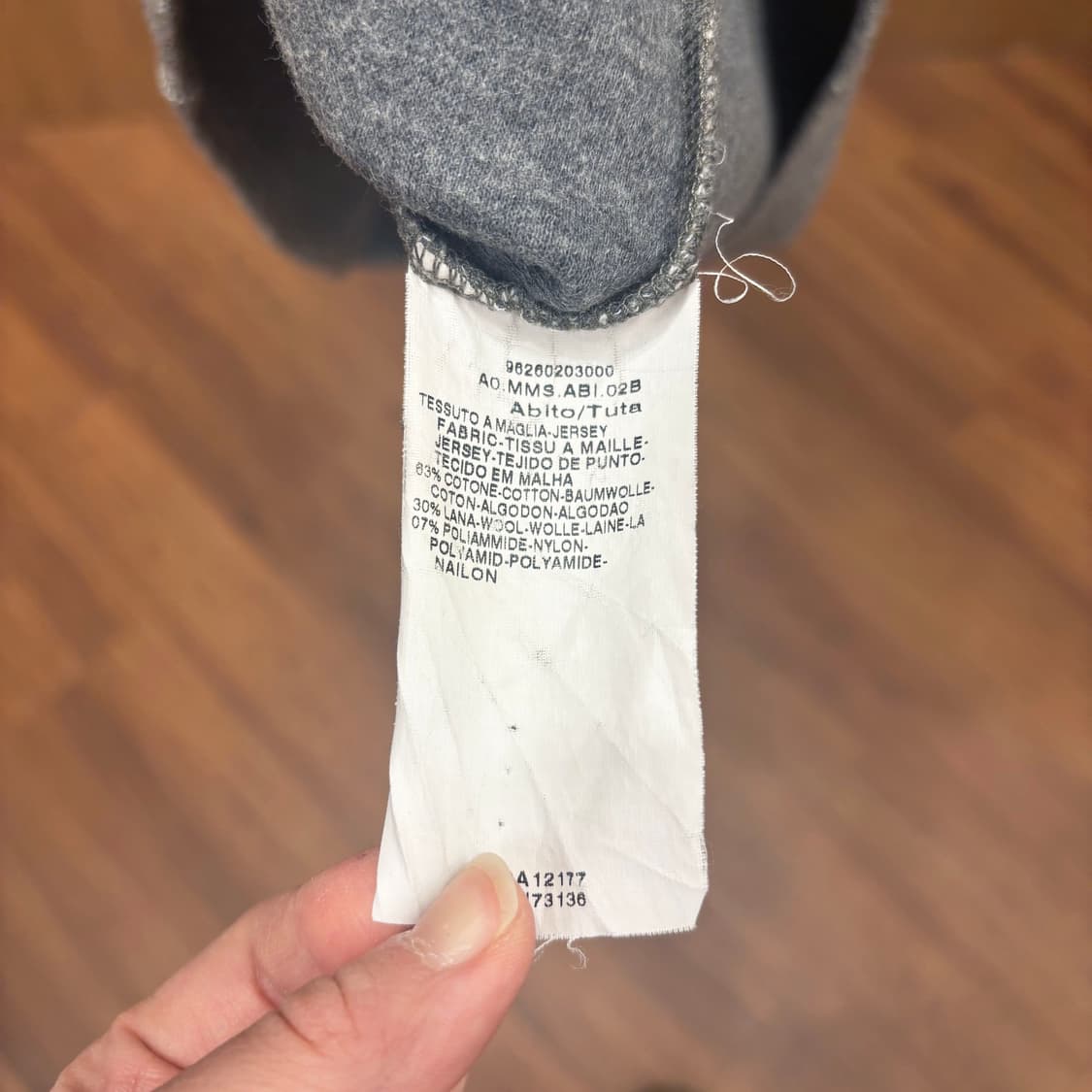 막스마라 미디 원피스 더블 포켓 라운드넥 디테일 스트레이트핏 그레이 상품이미지7