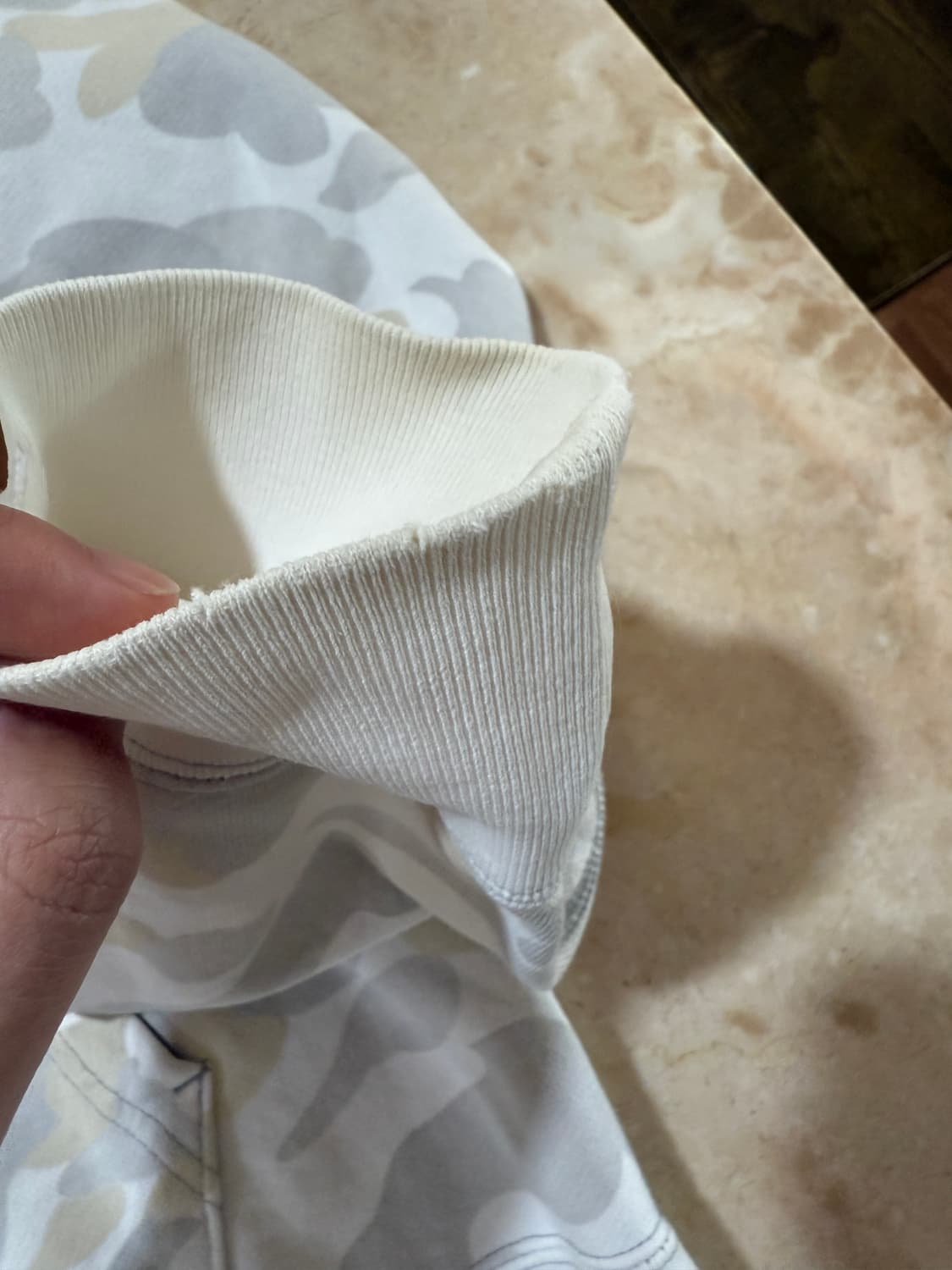 정품) 베이프 하프 시티카모 샤크 후드집업 [L] 상품이미지9