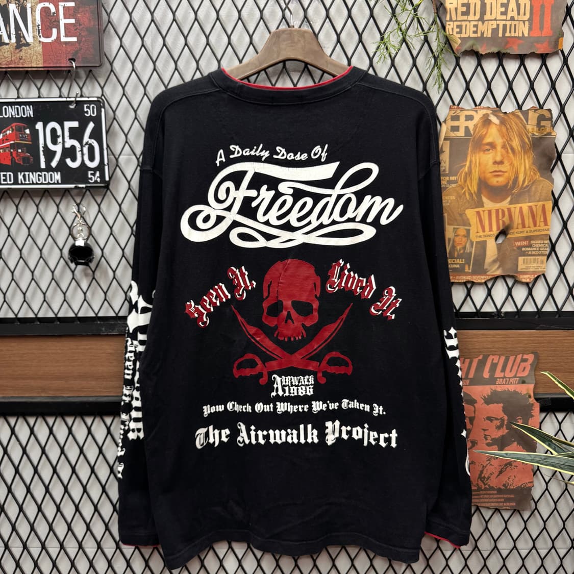 00s 에어워크 그래픽 긴팔 티셔츠 전후면 프린팅 포인트 블랙 상품이미지1