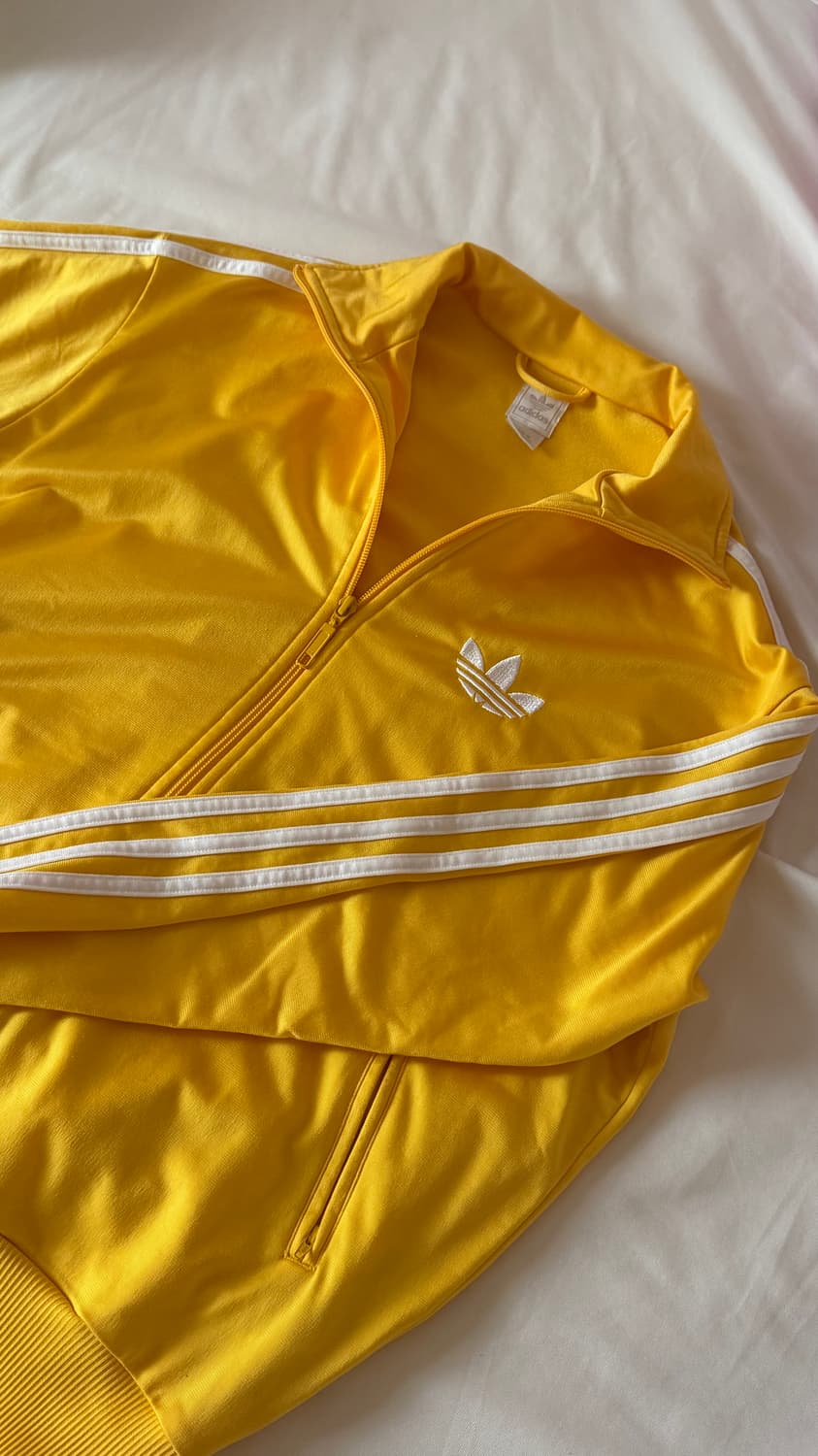 아디다스 노랑져지 상품이미지1