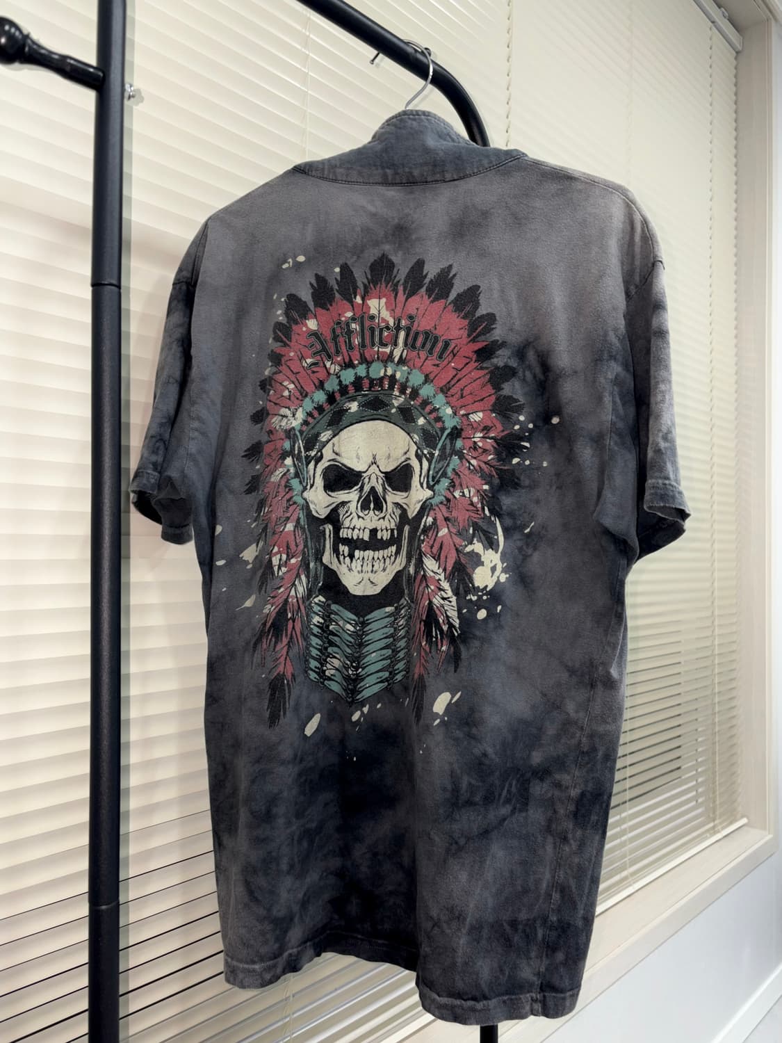 Affliction Native Indian Feather Tie-Dye 상품이미지3