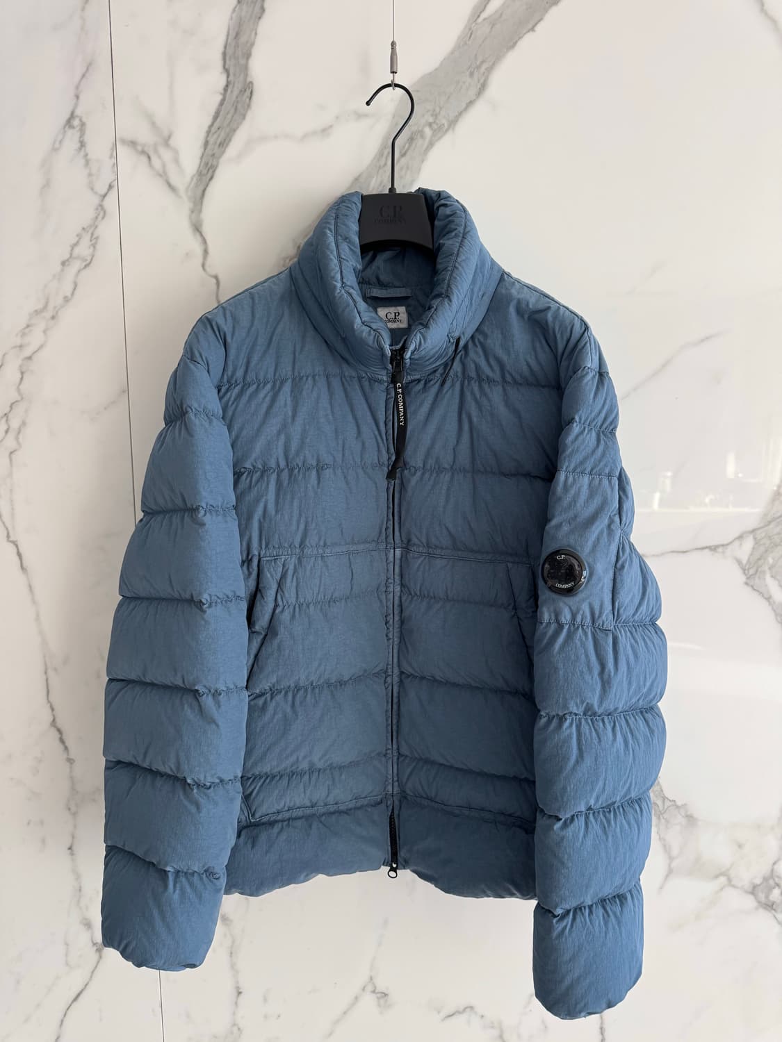 Cp컴퍼니 크롬R/이동휘 패딩/100 상품이미지3