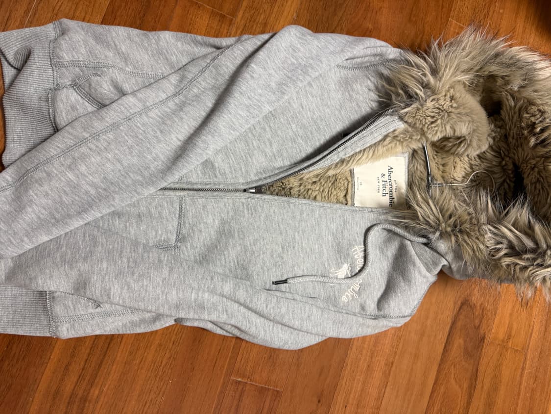 아베크롬비 울프죠 그레이 xs 상품이미지1