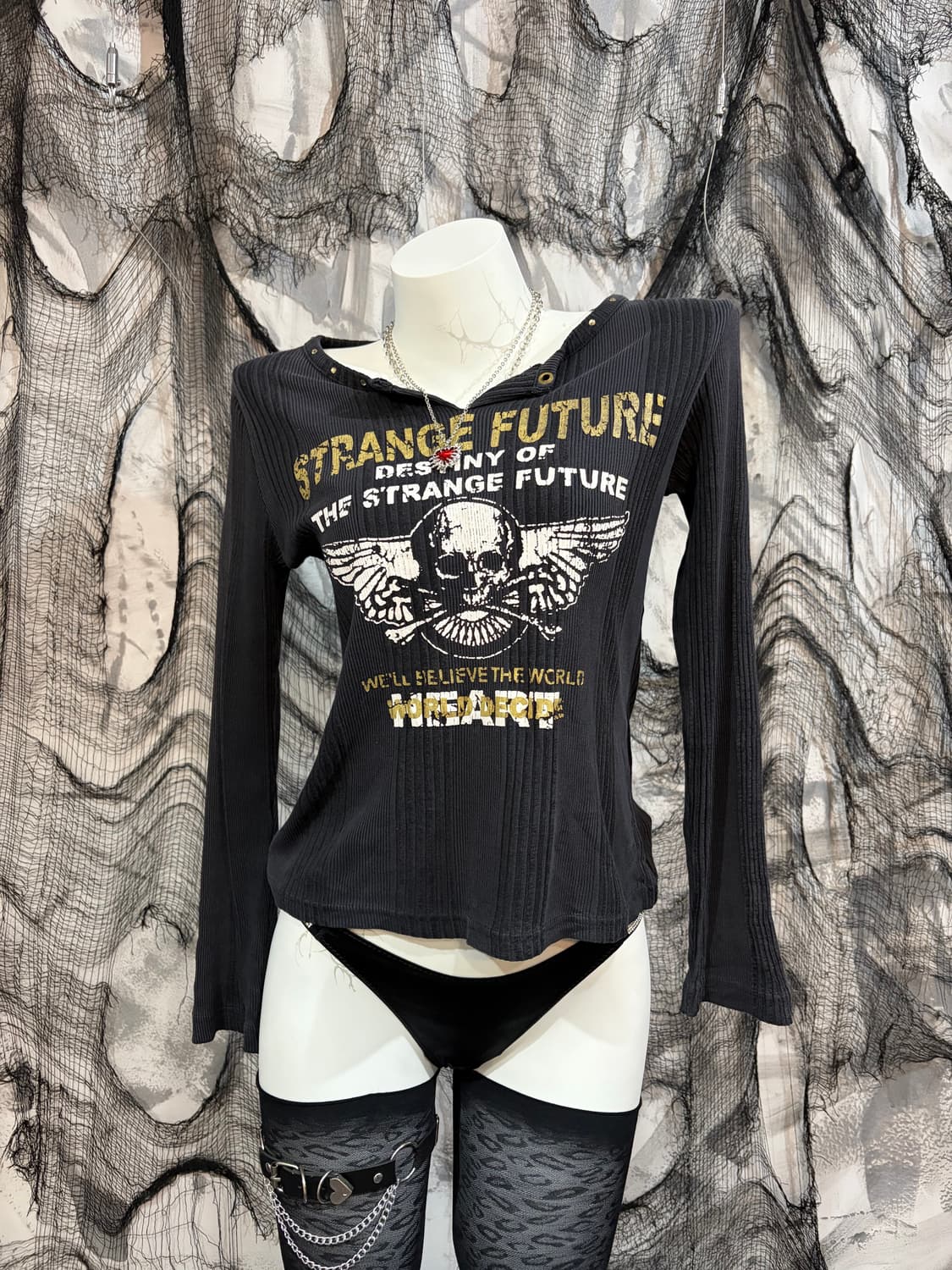 Y2K punk skull cubic long sleeve 상품이미지5