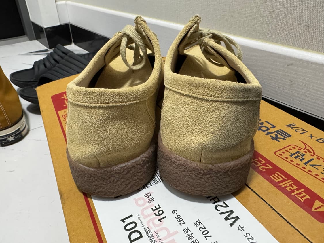 라슬로 퀘백 모카 로퍼 베이지 상품이미지2