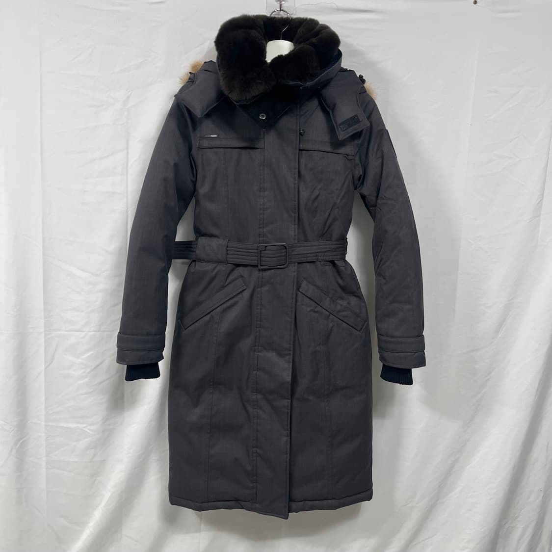 노비스 쉬라 스틸 그레이 롱패딩 상품이미지3