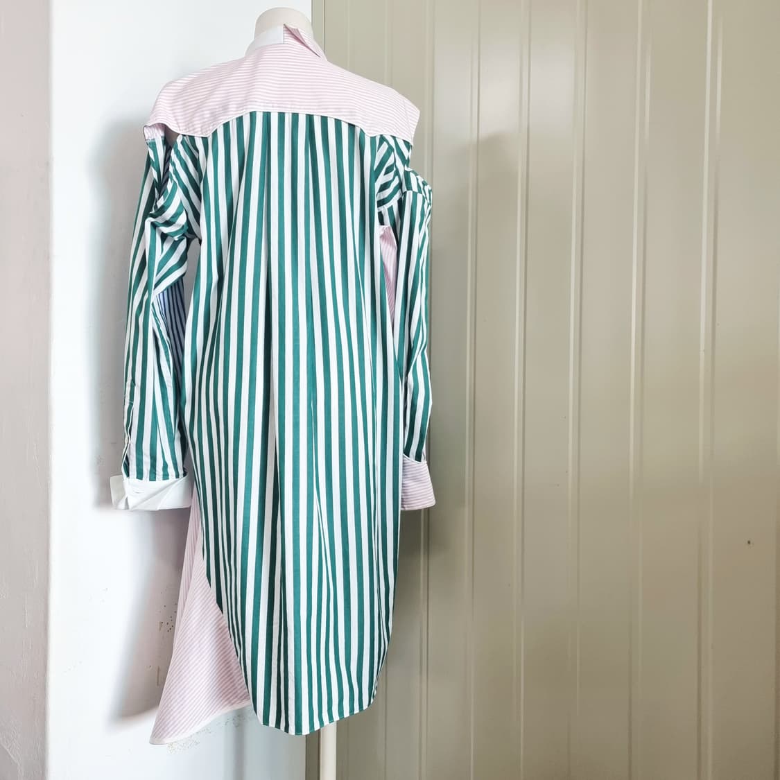 사카이 sacai 숄더트임 언발란스 셔츠원피스 (55-66/2) 상태최상 상품이미지4