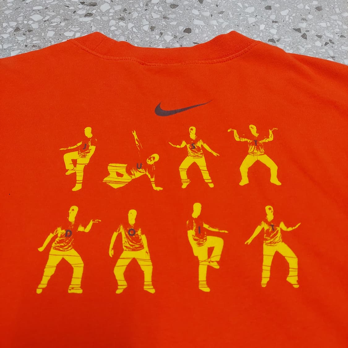 00s Vintage Nike Modern Dance T-Shirt 상품이미지7