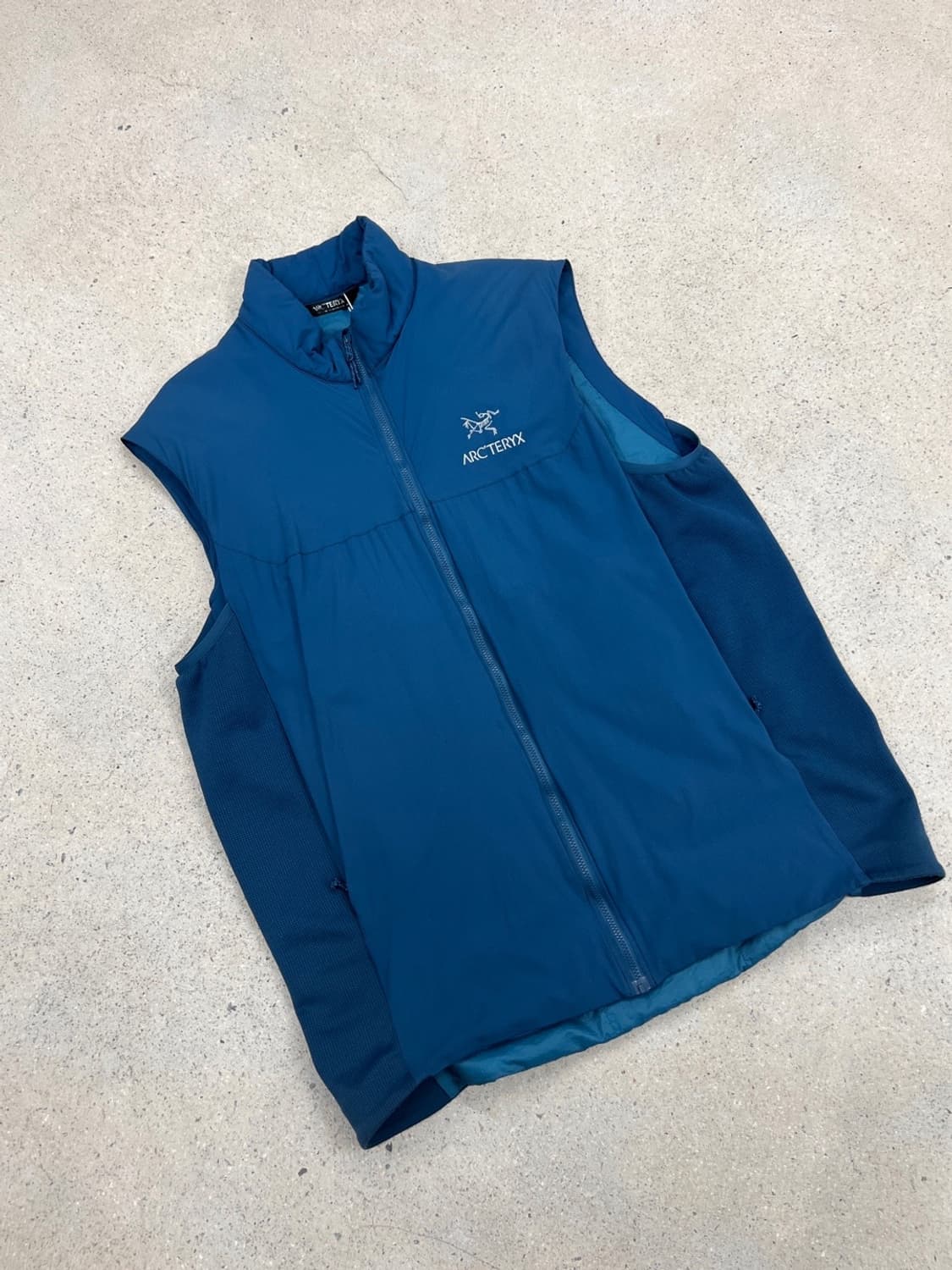 아크테릭스 블루 아톰 LT 베스트 상품이미지3