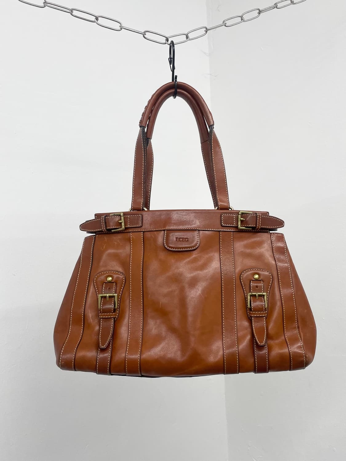 BCBG y2k 레더 버클 숄더백🤎 상품이미지1