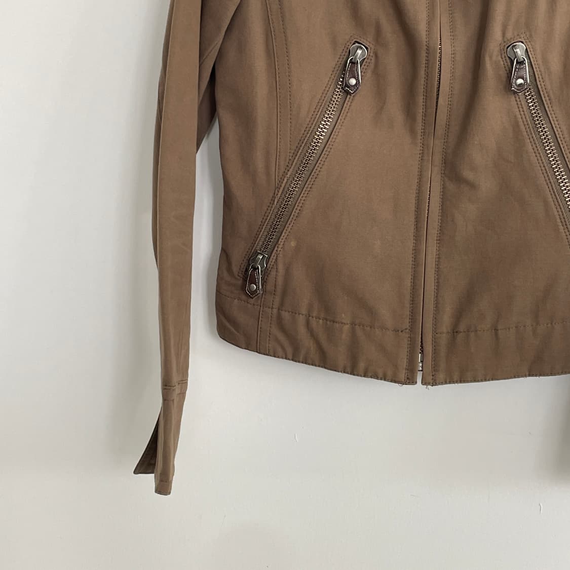 버버리 유틸리티 코튼 블루종 슬림 핏 바이커 셸 헤리티지 라이더  Y2K 상품이미지3