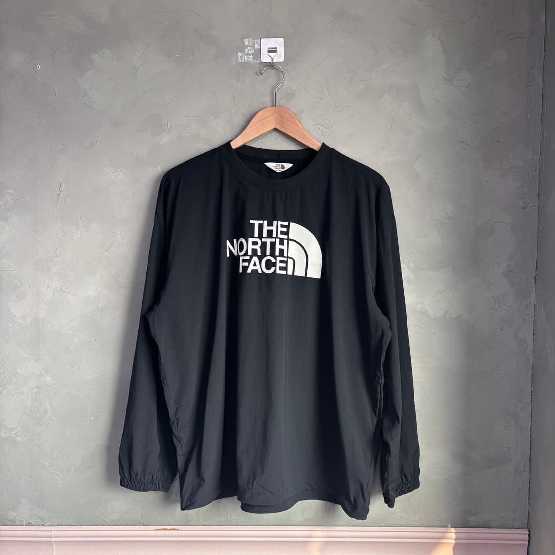 노스페이스 빅로고 아이스 런 크루넥 웜업 상품이미지1