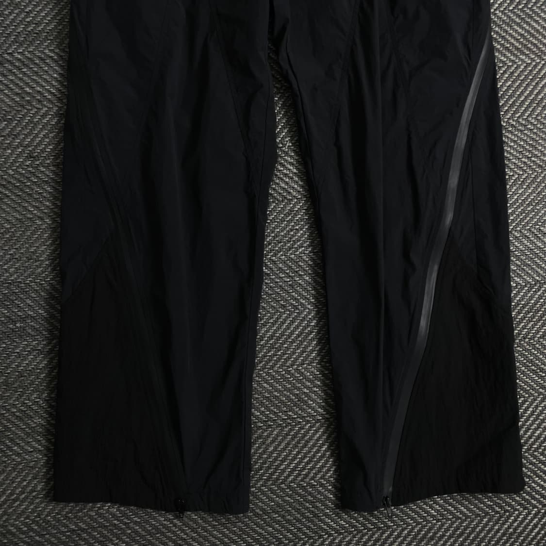 쿠어 유틸리티 지퍼플랩 디테일 팬츠 블랙y 3046 상품이미지3