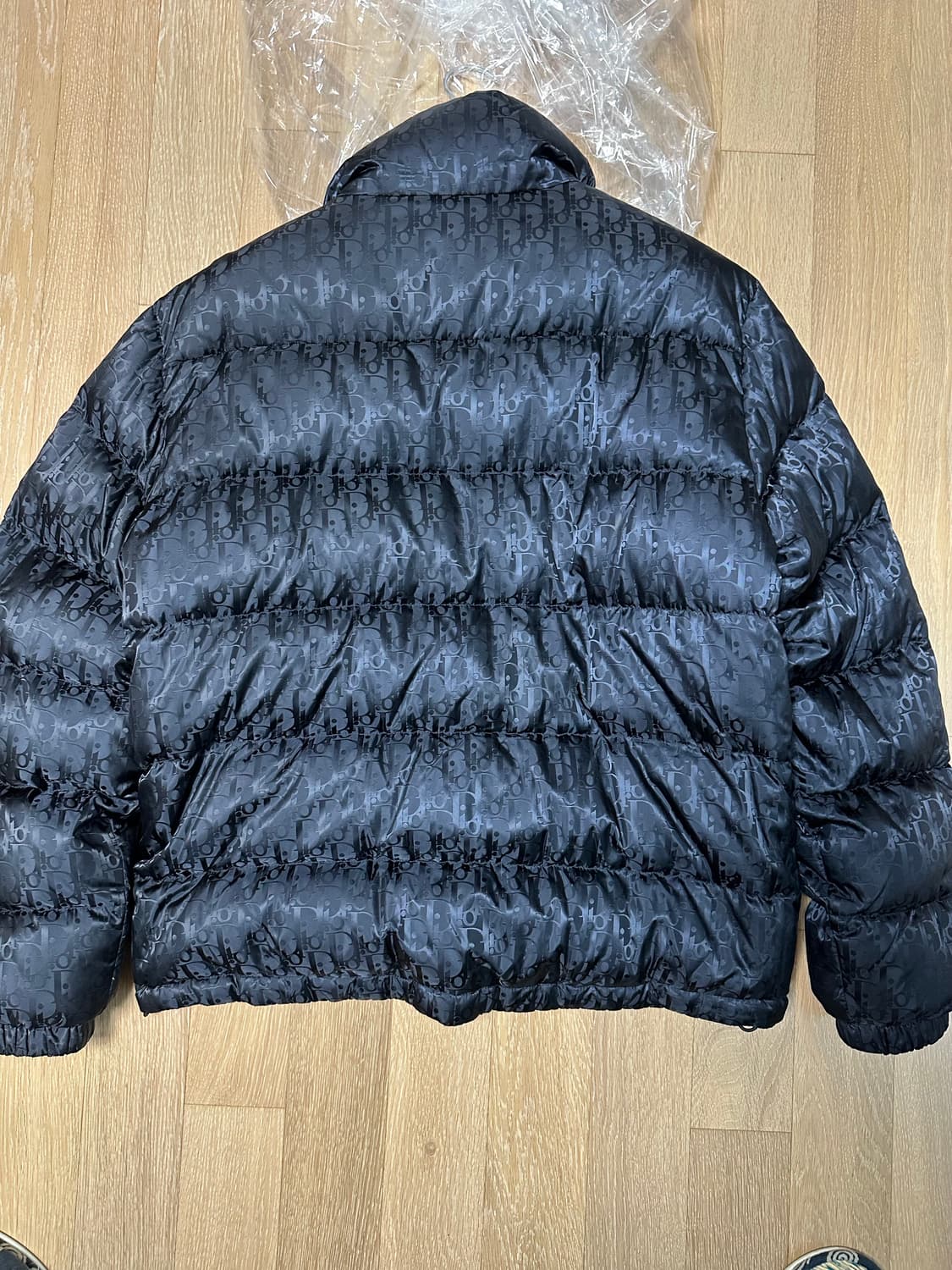 디올 오블리크 네이비 패딩 52사이즈 상품이미지9