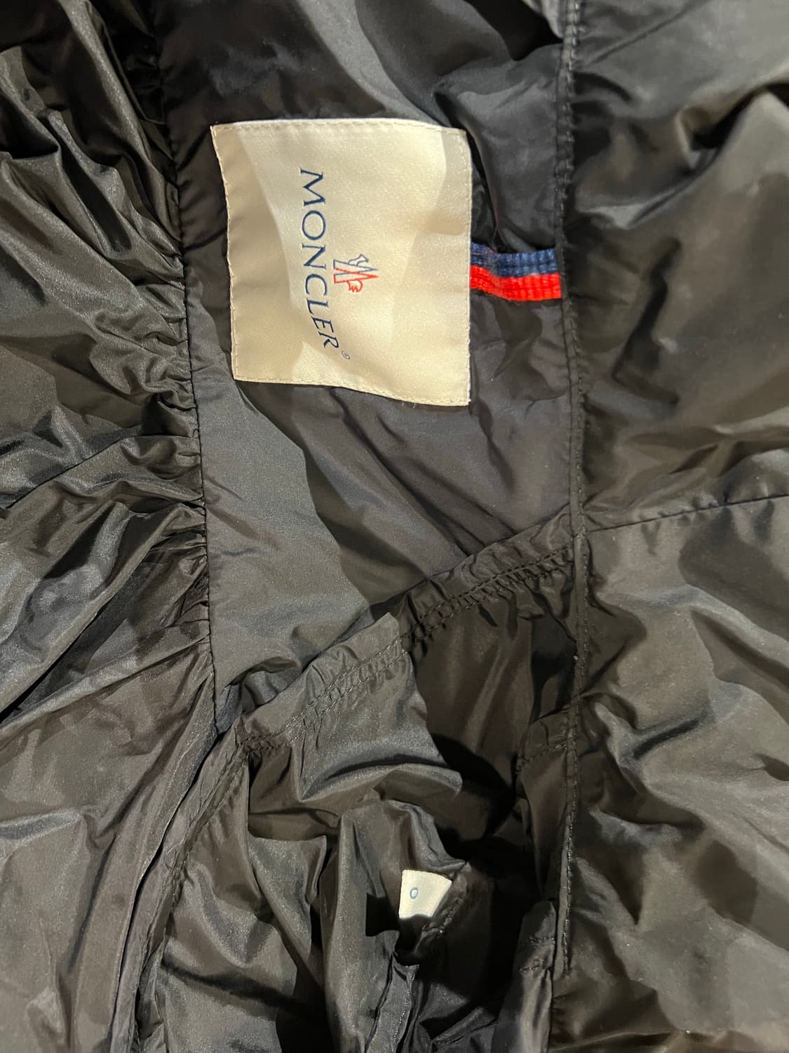 몽클레어 바람막이 상품이미지3