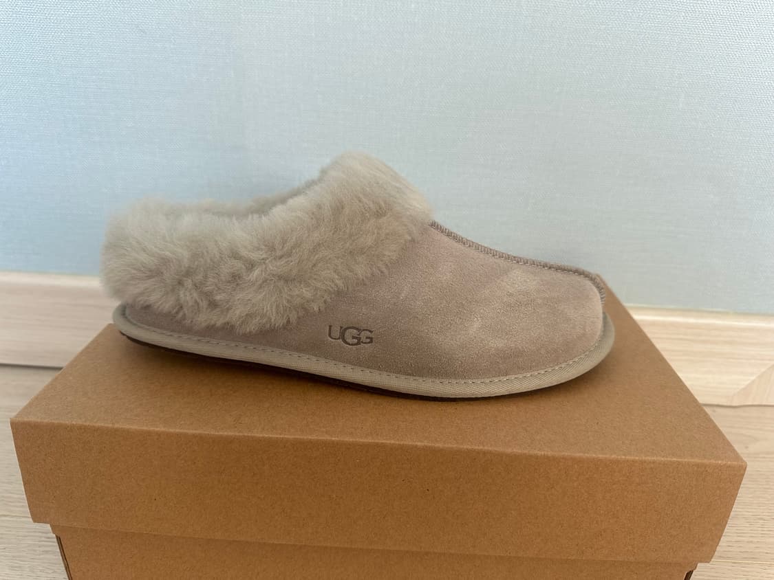 어그 정품 여성슬리퍼 230 [새싱품] 상품이미지1