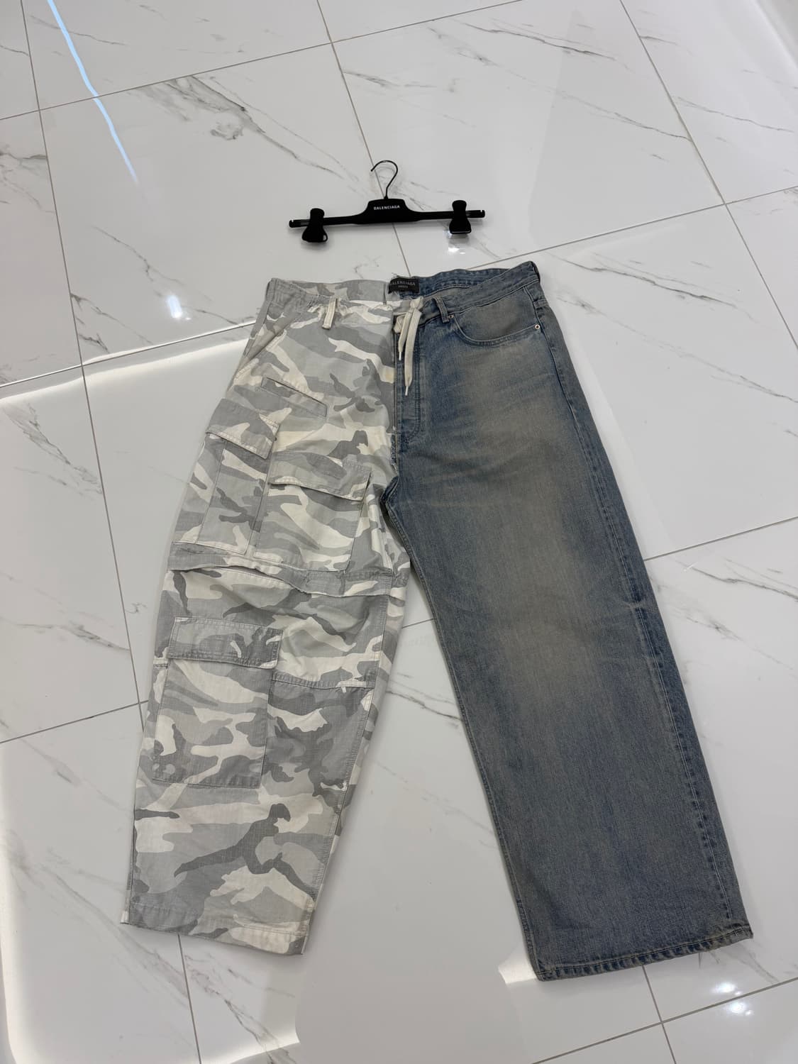 발렌시아가 하이브리드 피프티피프티 화이트카모팬츠[M] 상품이미지3