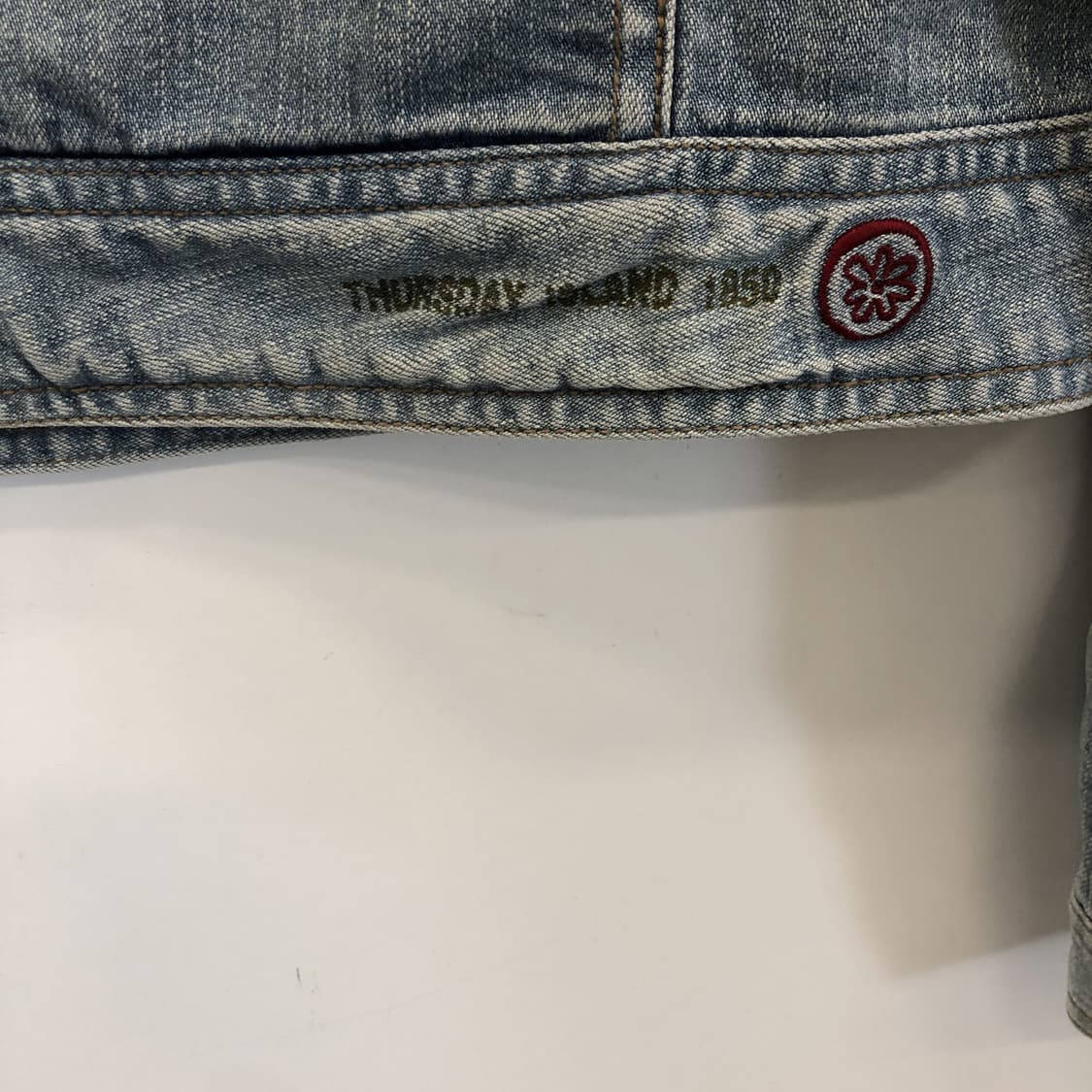 써스데이아일랜드 데님자켓 95 워싱 상품이미지2