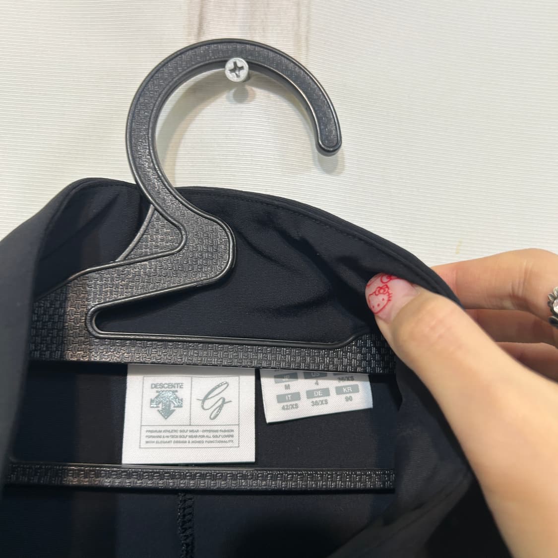 데상트 여성 나일론 집업 90 상품이미지2