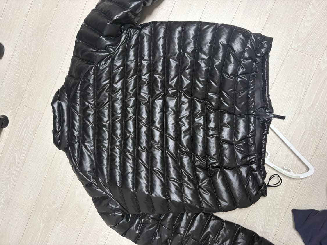 언더마이카 무.150 콤비 베이식 라이트 다운 재킷 블랙1 상품이미지5