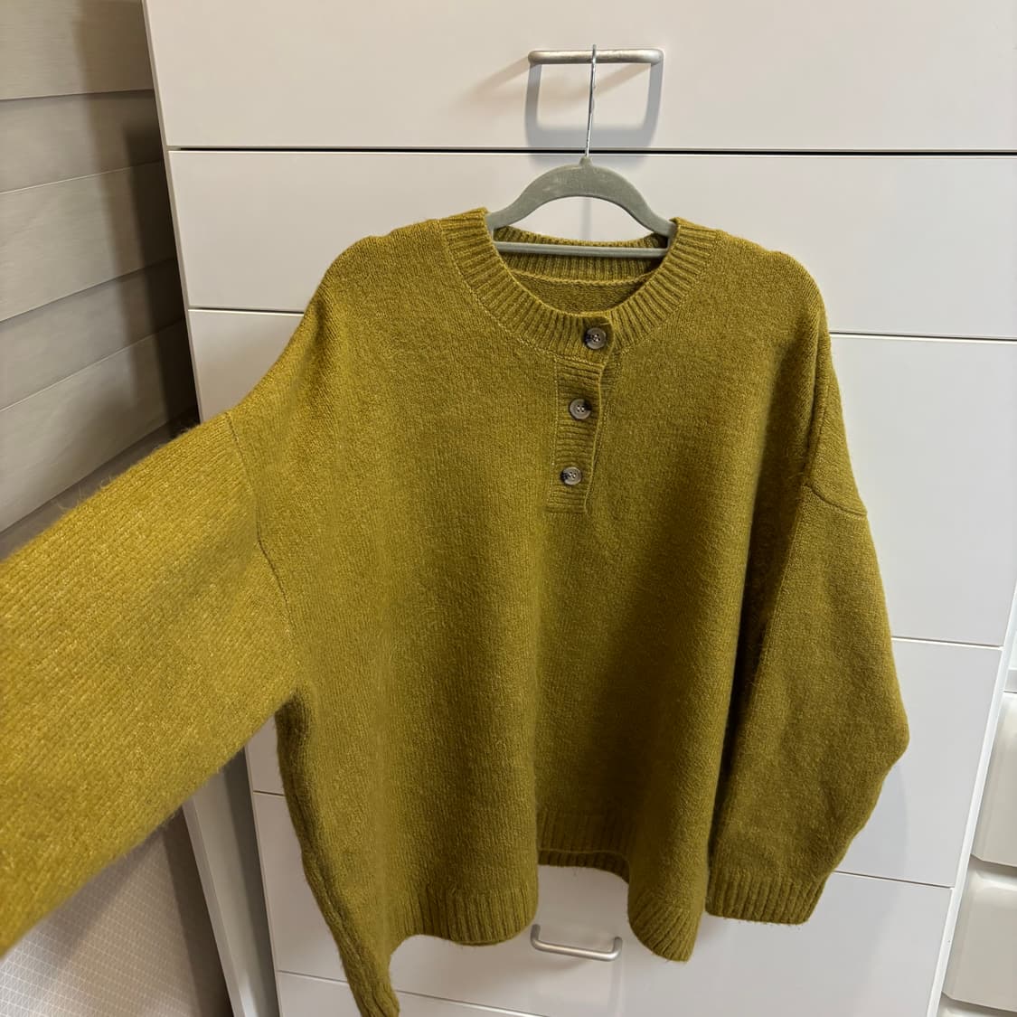 유럽감성 올리브그린 오버핏 부들니트 상품이미지4