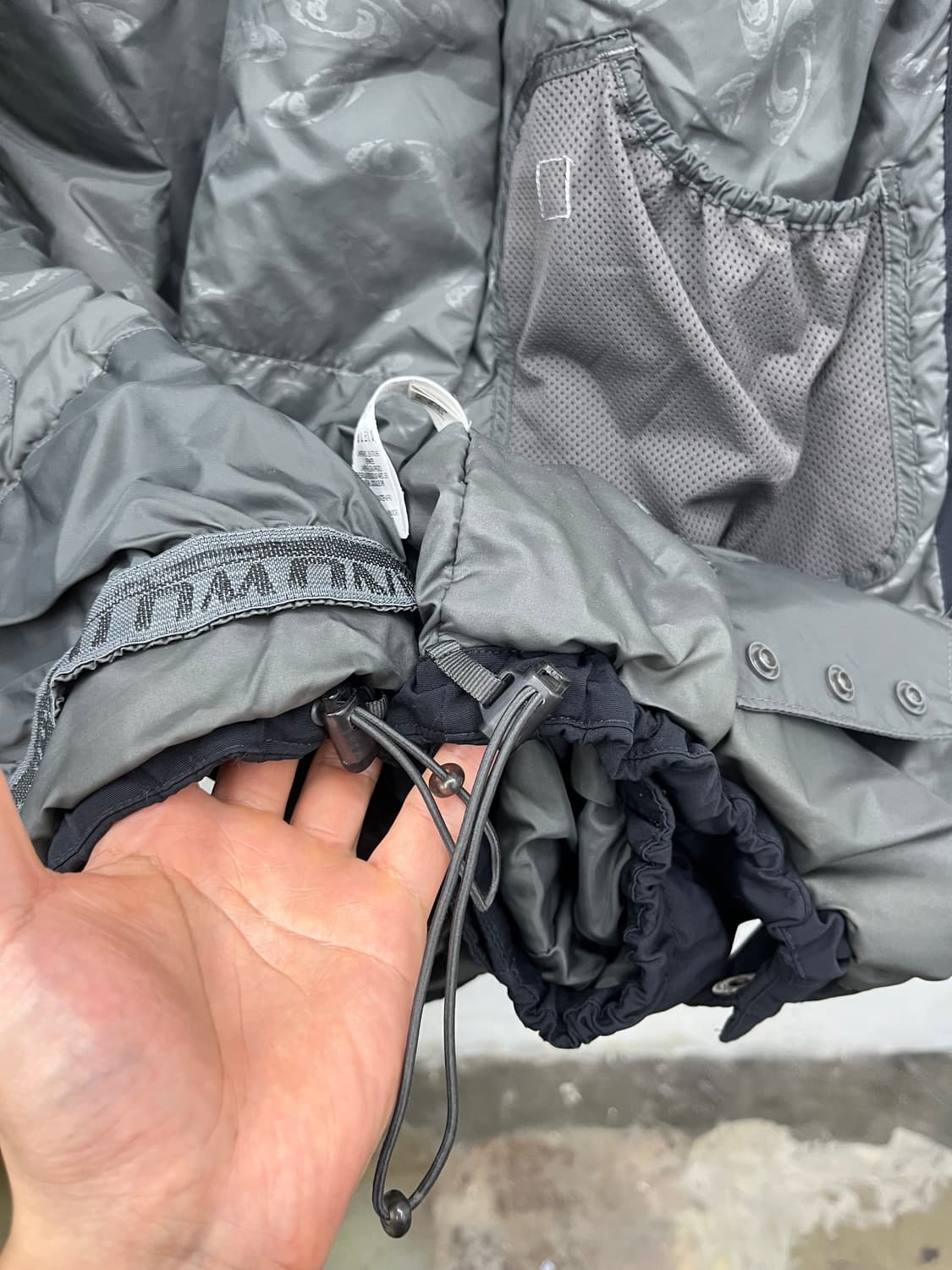 XL) SALOMON GORPCORE 바람막이 상품이미지7