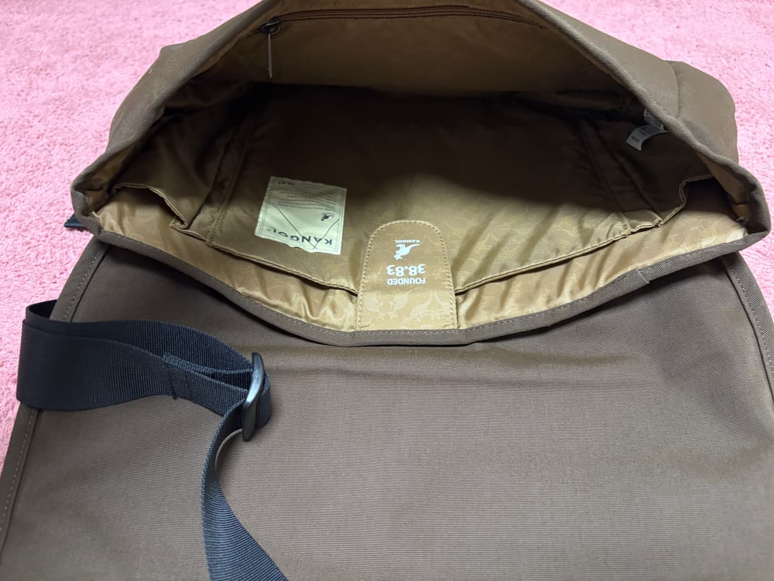 캉골 브라운 크로스백 상품이미지3