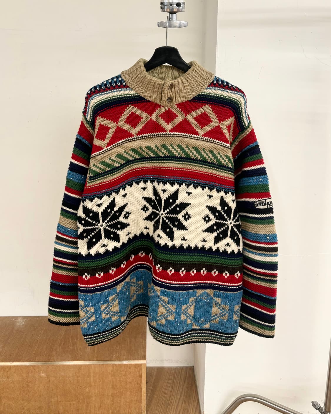 휴고 보스 노드릭 패턴 울 혼방 하이넥 니트 상품이미지1