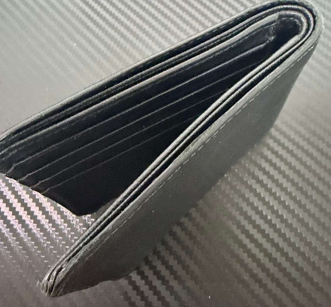 프라다 사피아노 가죽 반지갑 블랙 상품이미지4