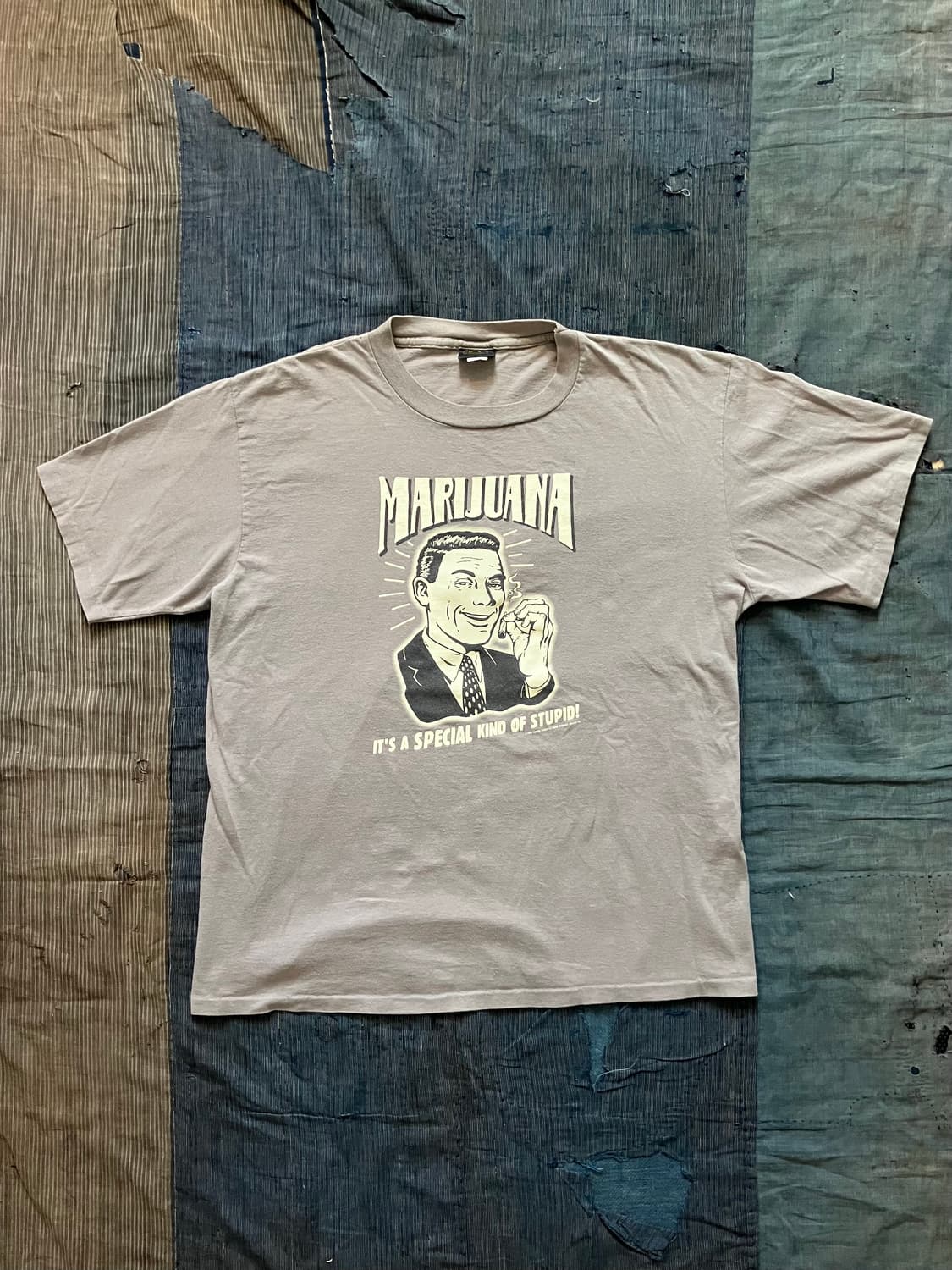 🇺🇸 90s USA 빈티지 마리화나 대마 티셔츠 상품이미지1