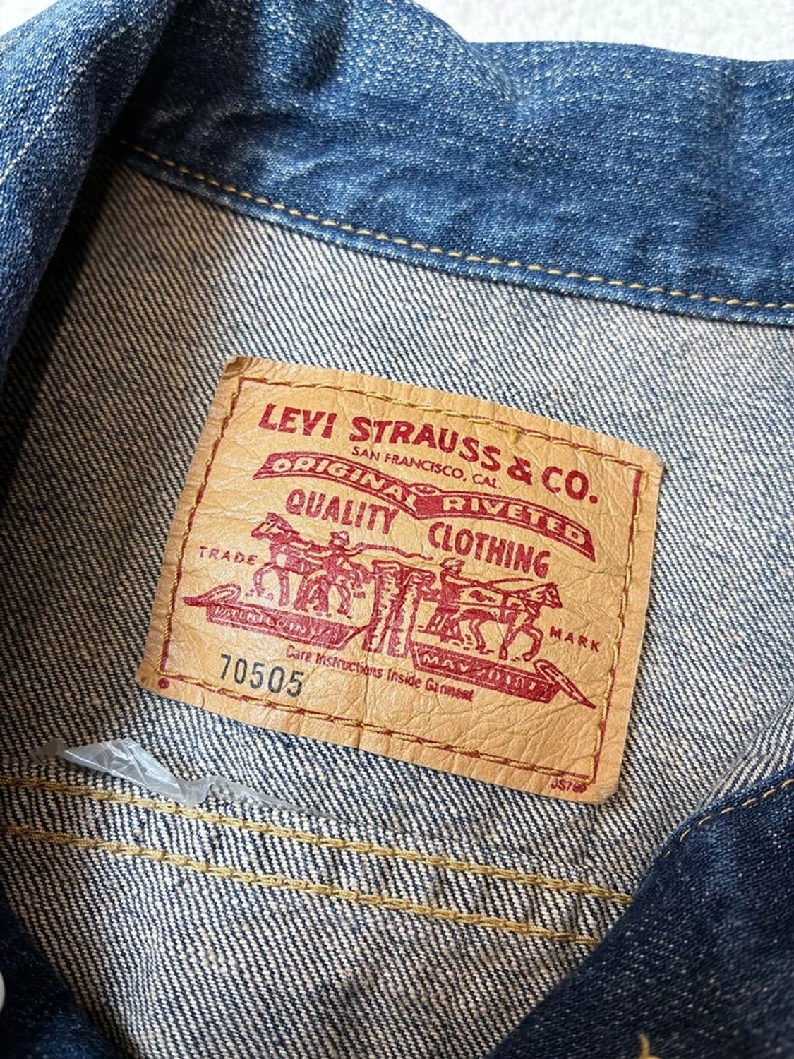 리바이스 70505 3세대 에이징 데님 트러커 자켓 PN7807 상품이미지9